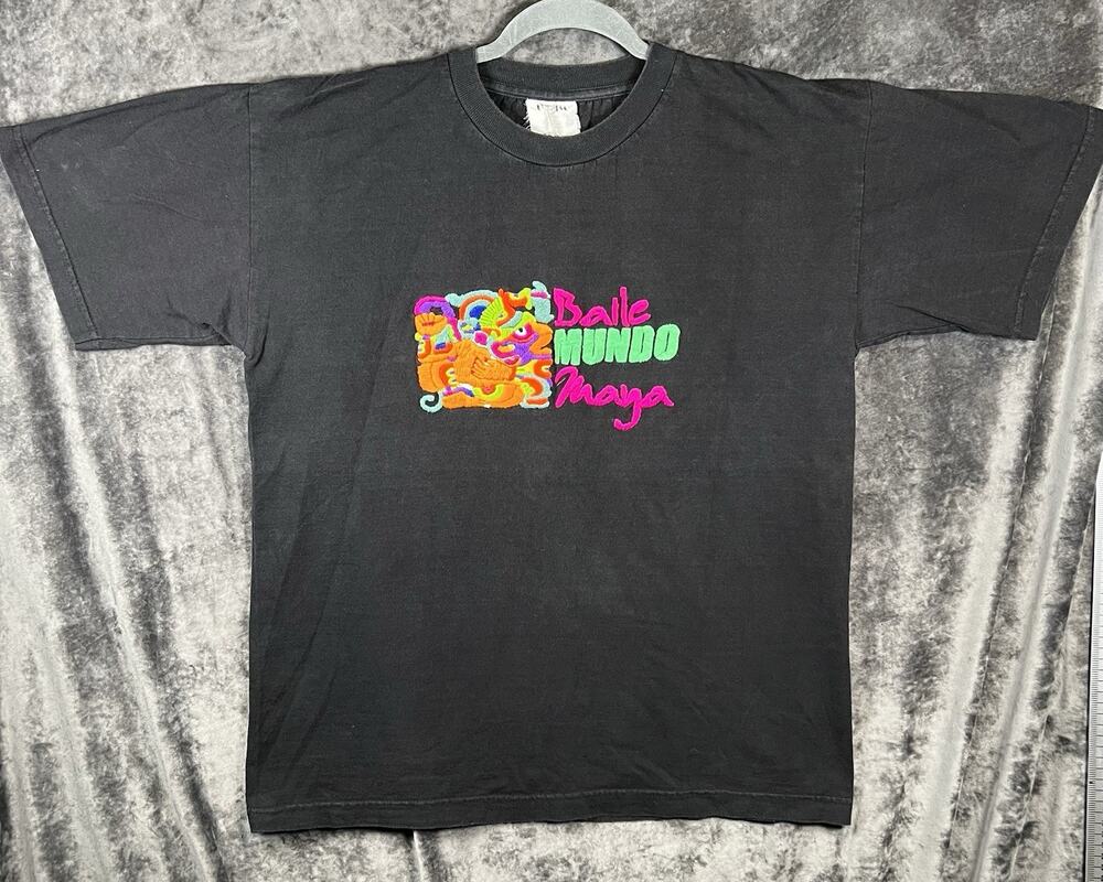 Vintage 2001 Baile Mundo Maya Antigua Guatemala Embroidered T Shirt L Black